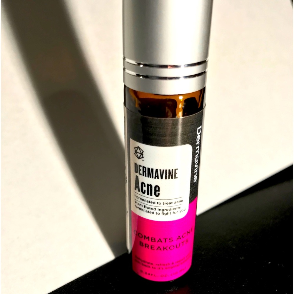 HUGE sale on Dermavine Acne 50% off